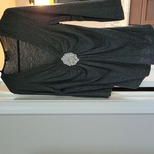 Daisy Fuentes casual/dressy shirt